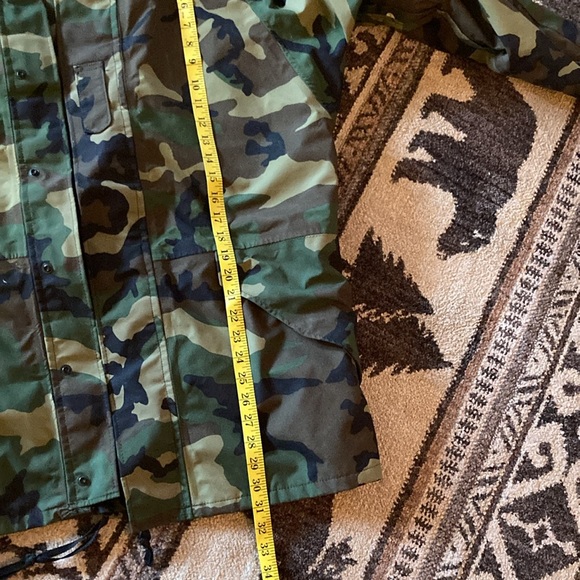NWT - Camo Hunting Coat & Pants (L) - Picture 6 of 15